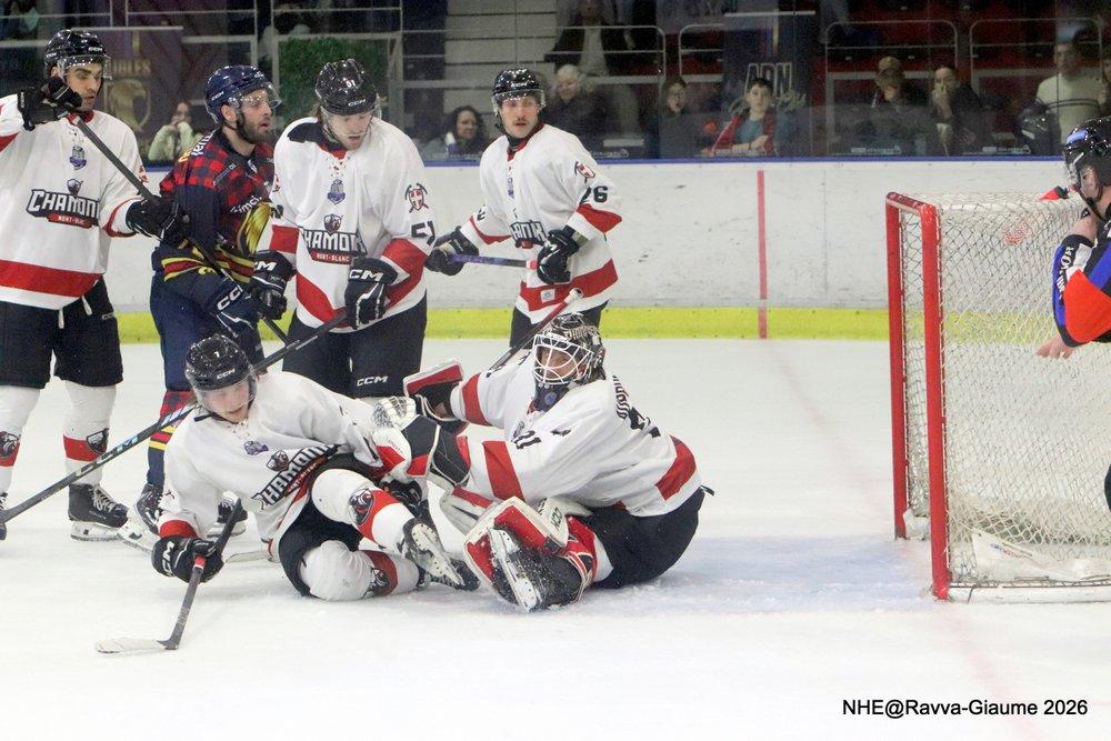 Nice 4 - 2 Chamonix 