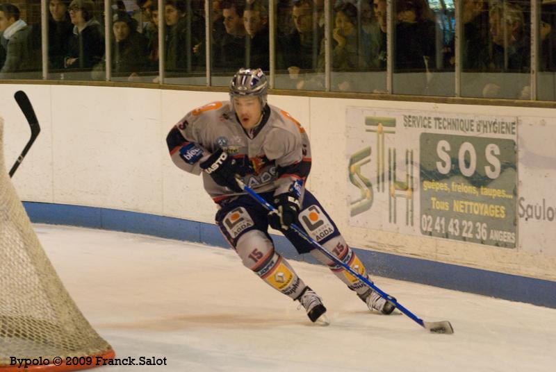 Angers  8 - 4 Grenoble 