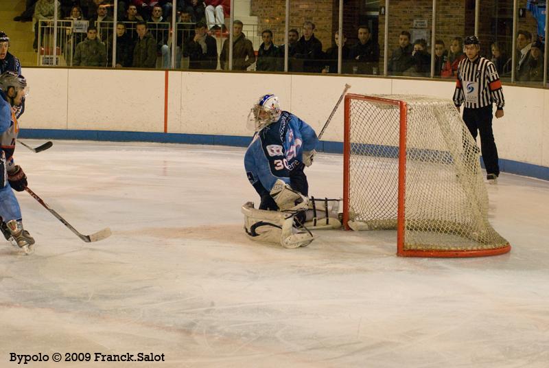 Angers  8 - 4 Grenoble 