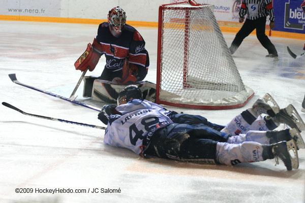 Grenoble  4 - 3 Angers 