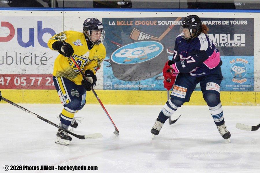 Tours / Féminine 7 - 2 Evry / Viry  - Féminin
