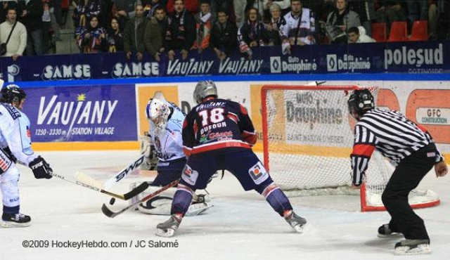 Photo hockey match Grenoble  - Angers  le 28/11/2009
