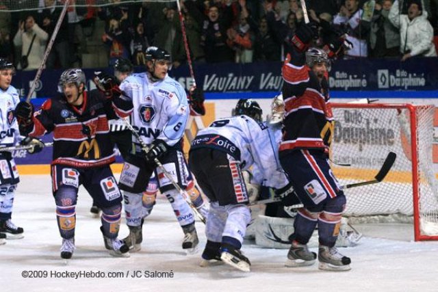 Photo hockey match Grenoble  - Angers  le 28/11/2009