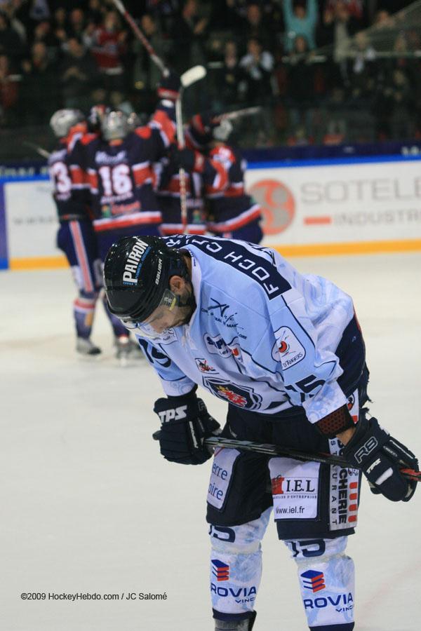 Grenoble  4 - 3 Angers 