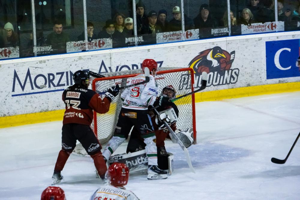 Morzine-Avoriaz 4 - 0 Mont-Blanc