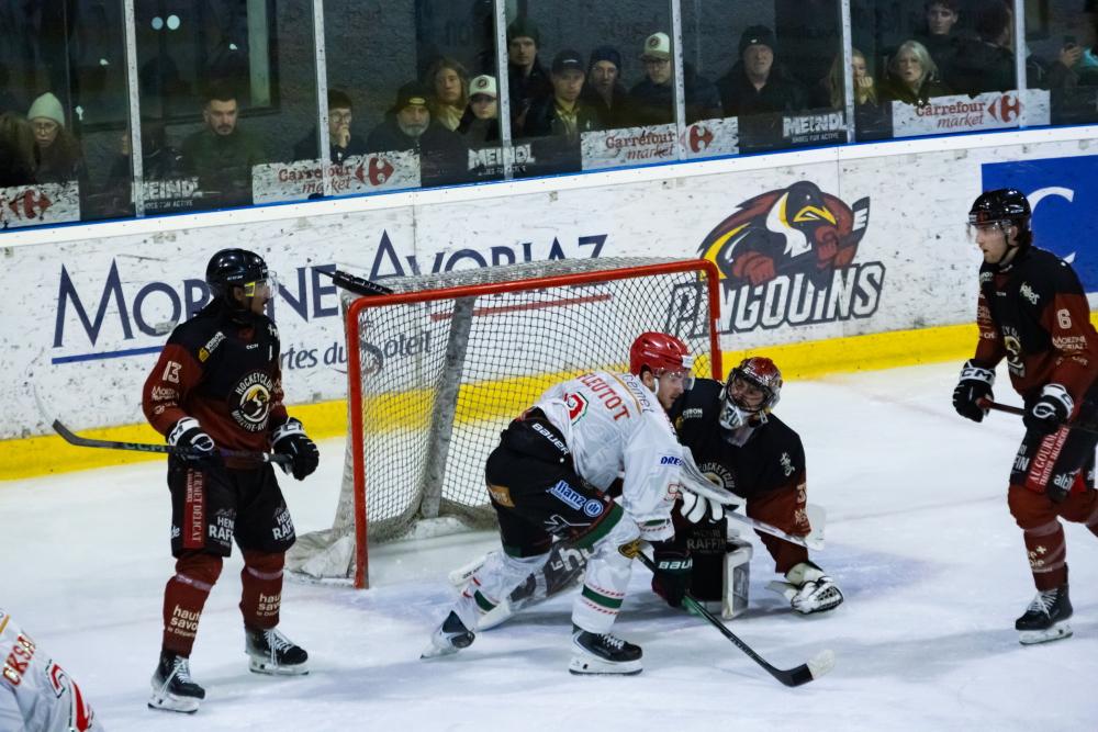 Morzine-Avoriaz 4 - 0 Mont-Blanc