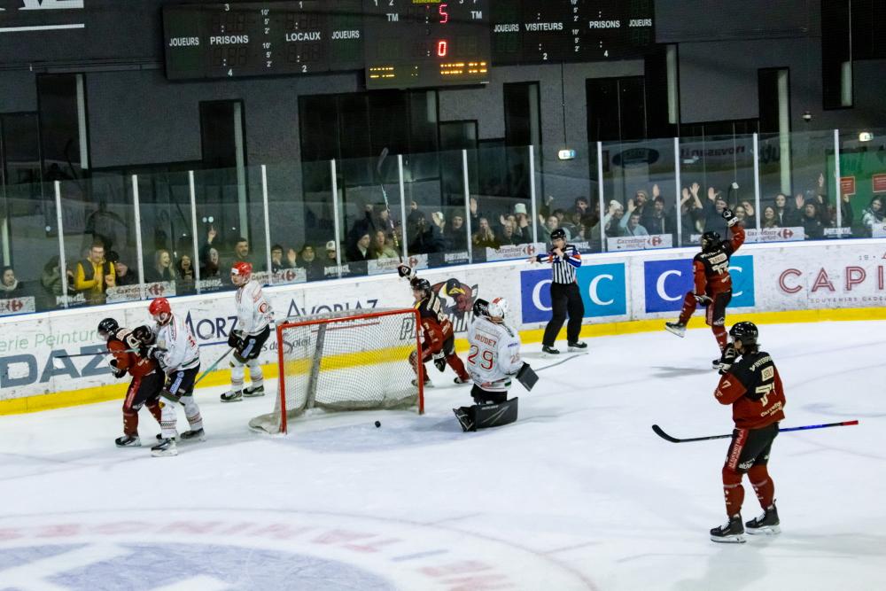 Morzine-Avoriaz 4 - 0 Mont-Blanc