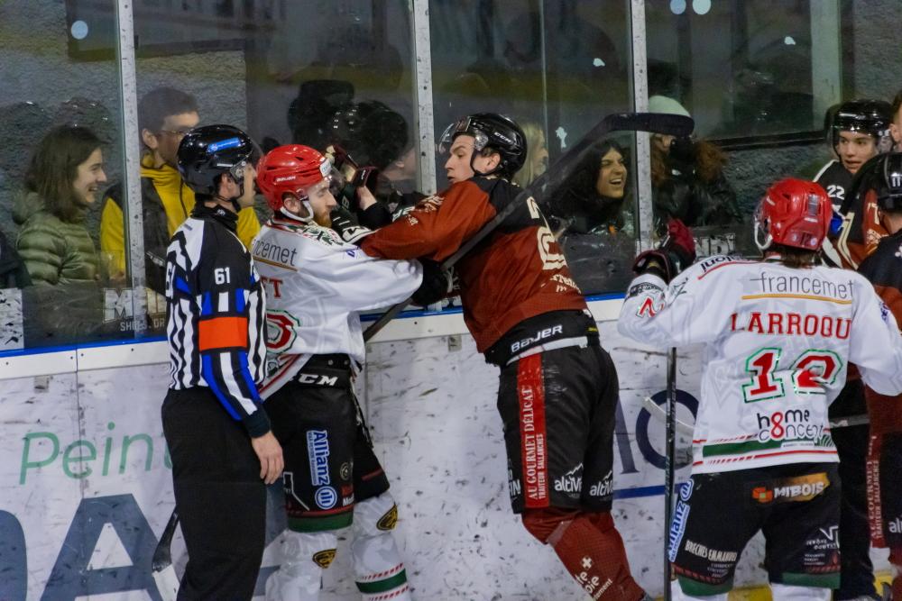 Morzine-Avoriaz 4 - 0 Mont-Blanc