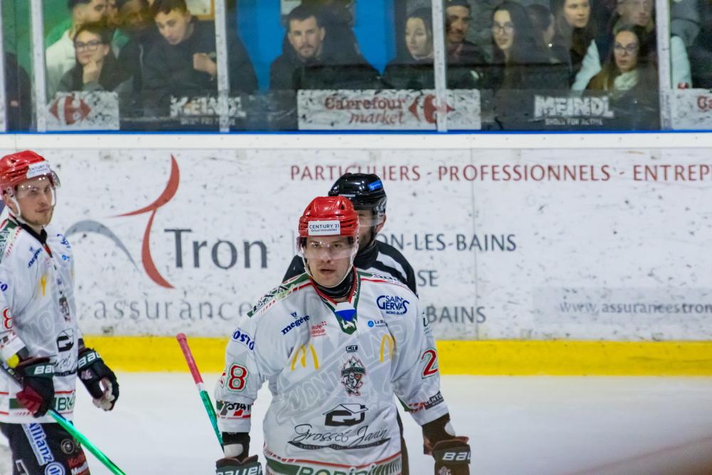 Morzine-Avoriaz 4 - 0 Mont-Blanc