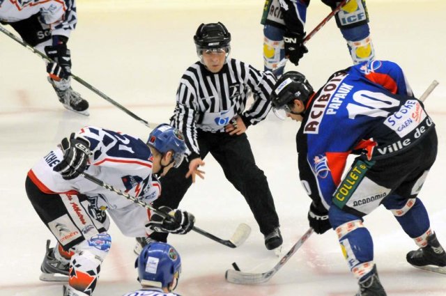 Photo hockey match Caen  - Brest  le 04/12/2009
