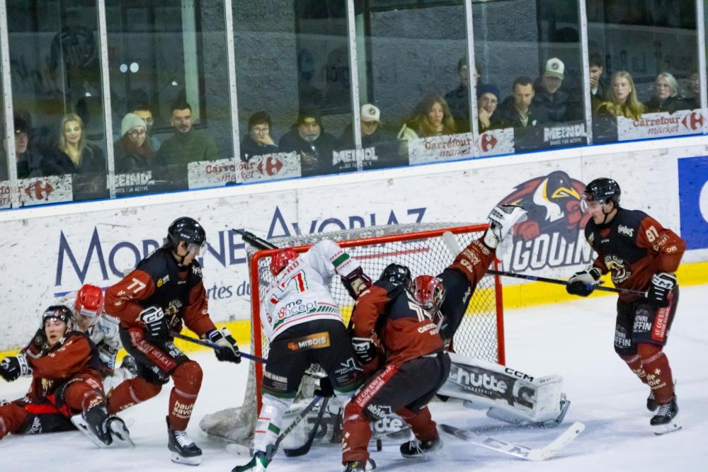 Morzine-Avoriaz 4 - 0 Mont-Blanc