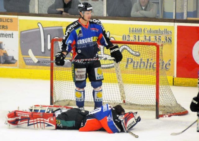 Photo hockey match Caen  - Brest  le 04/12/2009