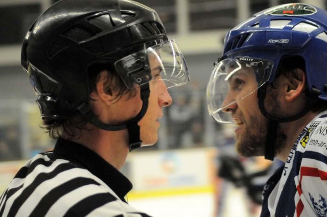 Photo hockey match Caen  - Brest  le 04/12/2009