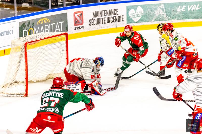 Cergy-Pontoise 3 - 6 Grenoble 