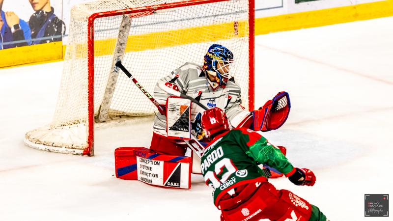 Cergy-Pontoise 3 - 6 Grenoble 