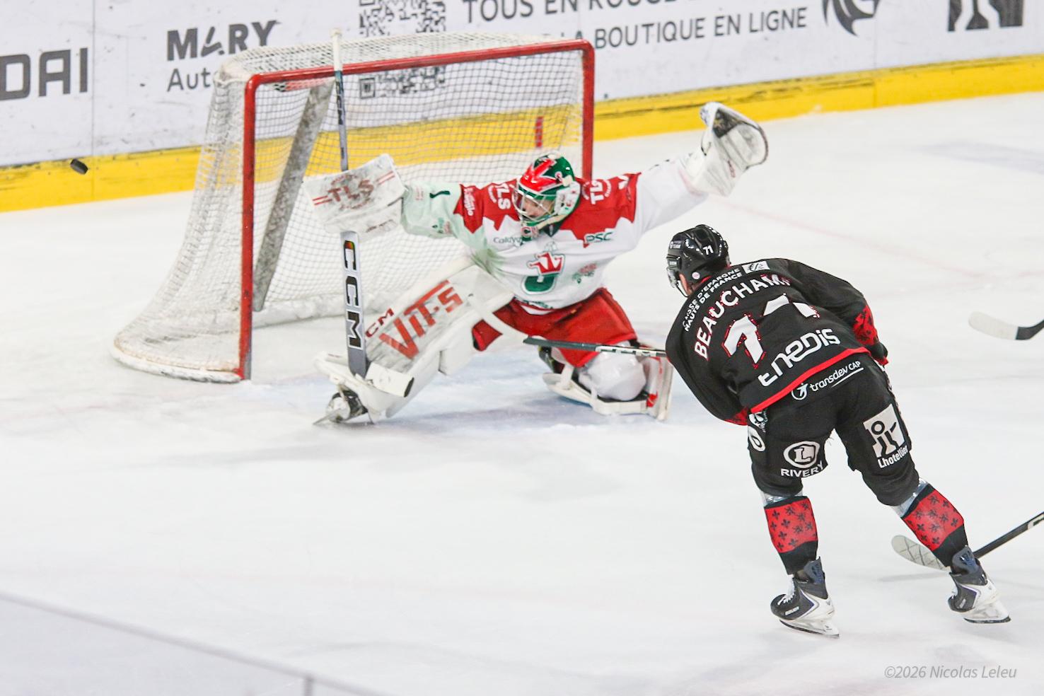 Amiens  2 - 3 Cergy-Pontoise