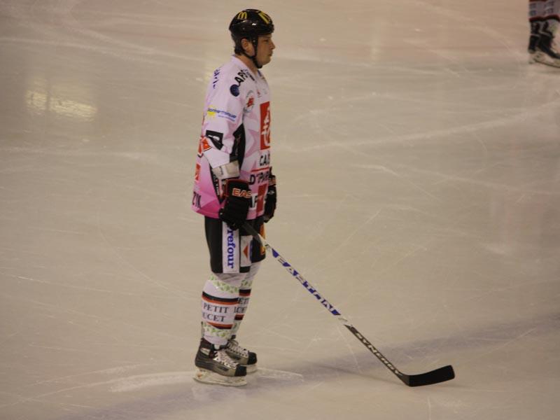 Chamonix  3 - 5 Amiens 