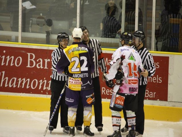 Photo hockey match Chamonix  - Amiens  le 04/12/2009