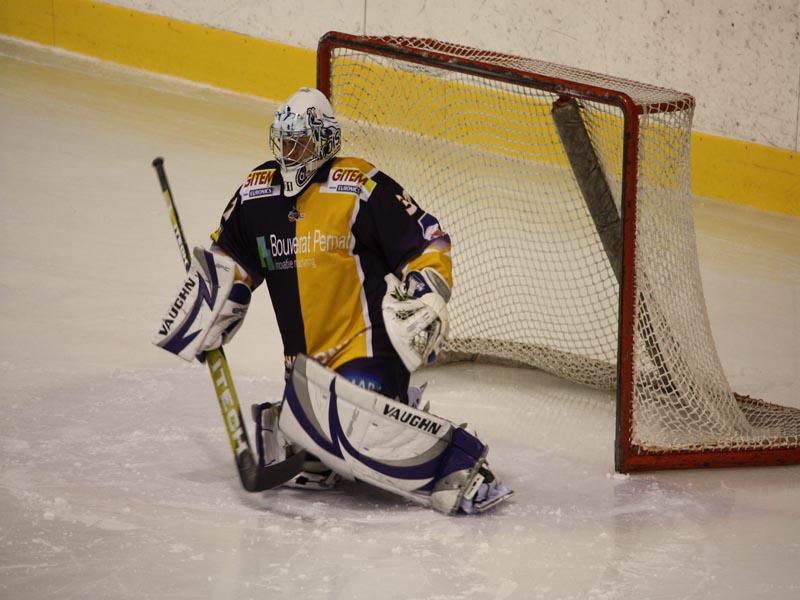 Chamonix  3 - 5 Amiens 