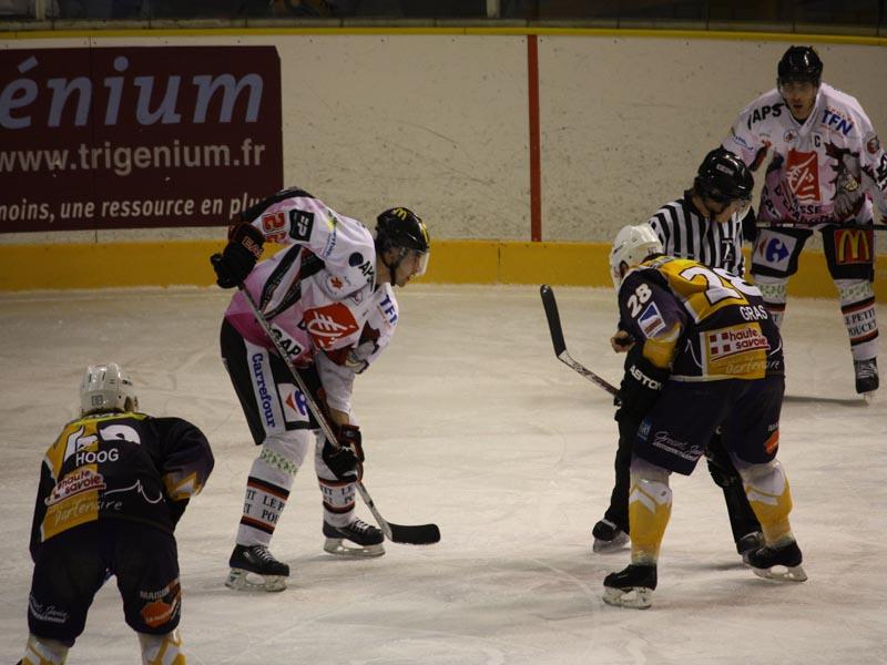 Chamonix  3 - 5 Amiens 
