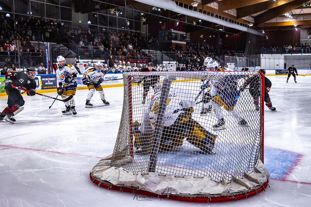 Toulouse-Blagnac 8 - 3 Reims