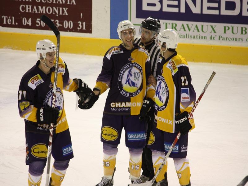 Chamonix  3 - 5 Amiens 