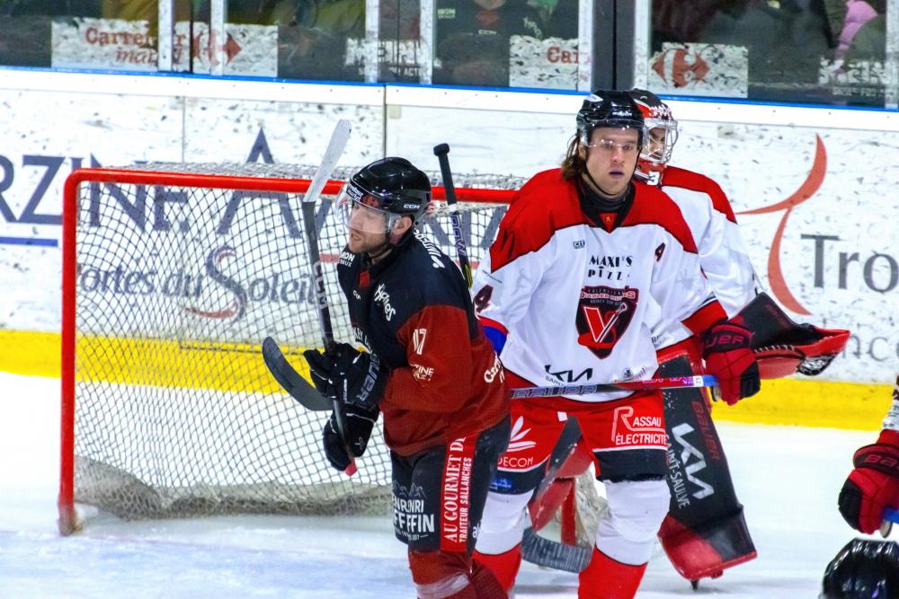 Morzine-Avoriaz 5 - 2 Valenciennes