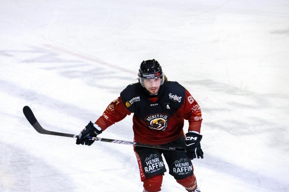 Morzine-Avoriaz 5 - 2 Valenciennes