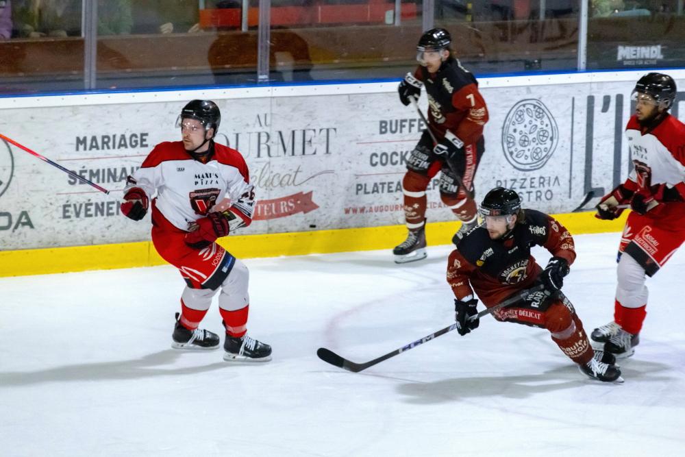 Morzine-Avoriaz 5 - 2 Valenciennes