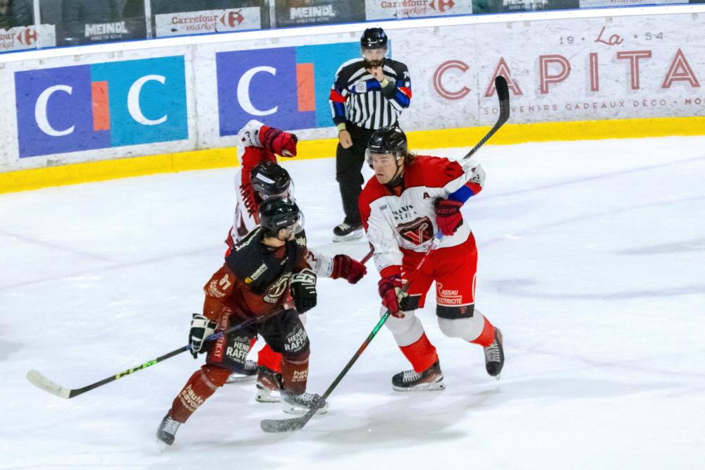 Morzine-Avoriaz 5 - 2 Valenciennes