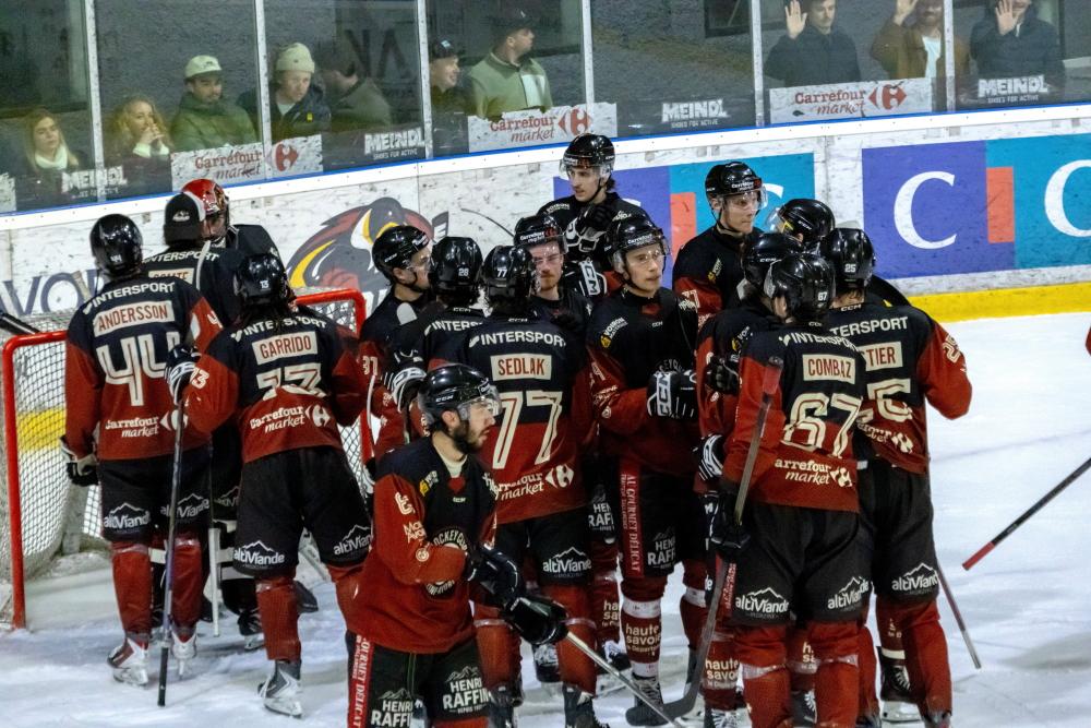 Morzine-Avoriaz 5 - 2 Valenciennes
