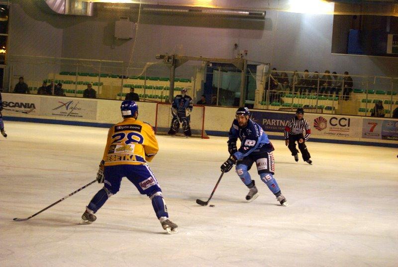 Angers  12 - 4 Dijon 