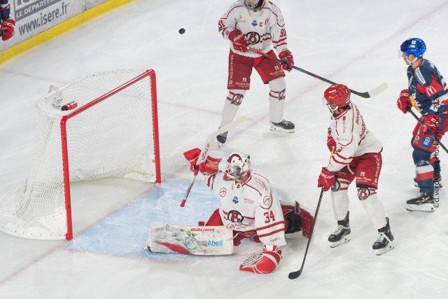 Photo hockey match Grenoble  - Briançon  le 14/03/2026
