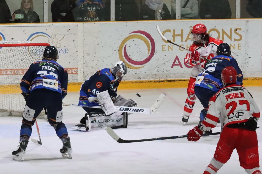 Châlons-en-Champagne 1 - 4 Valence