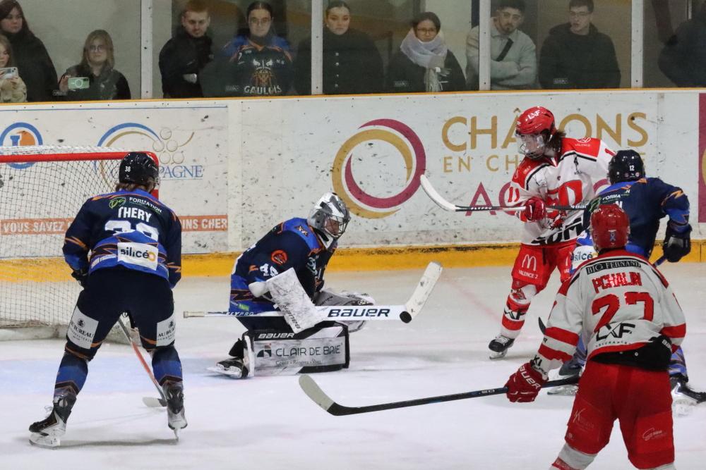 Châlons-en-Champagne 1 - 4 Valence