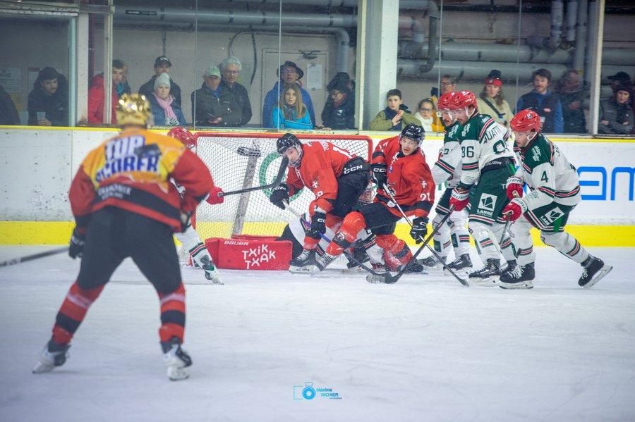 Chamonix  5 - 3 Anglet