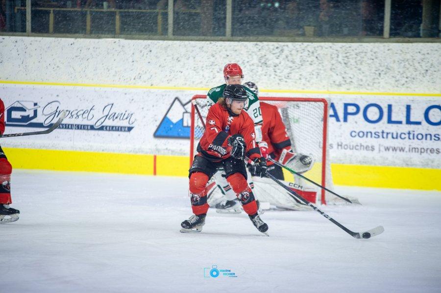 Chamonix  5 - 3 Anglet