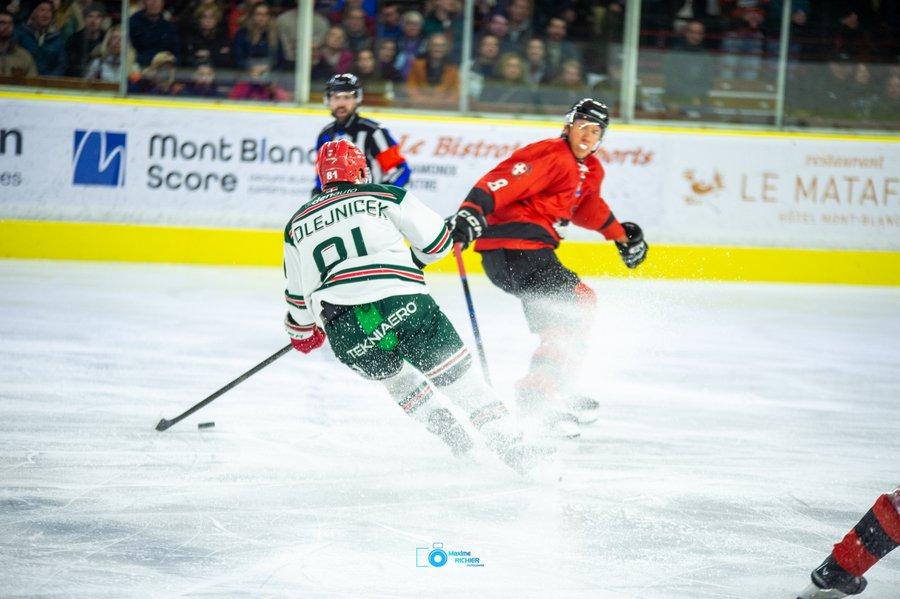 Chamonix  5 - 3 Anglet