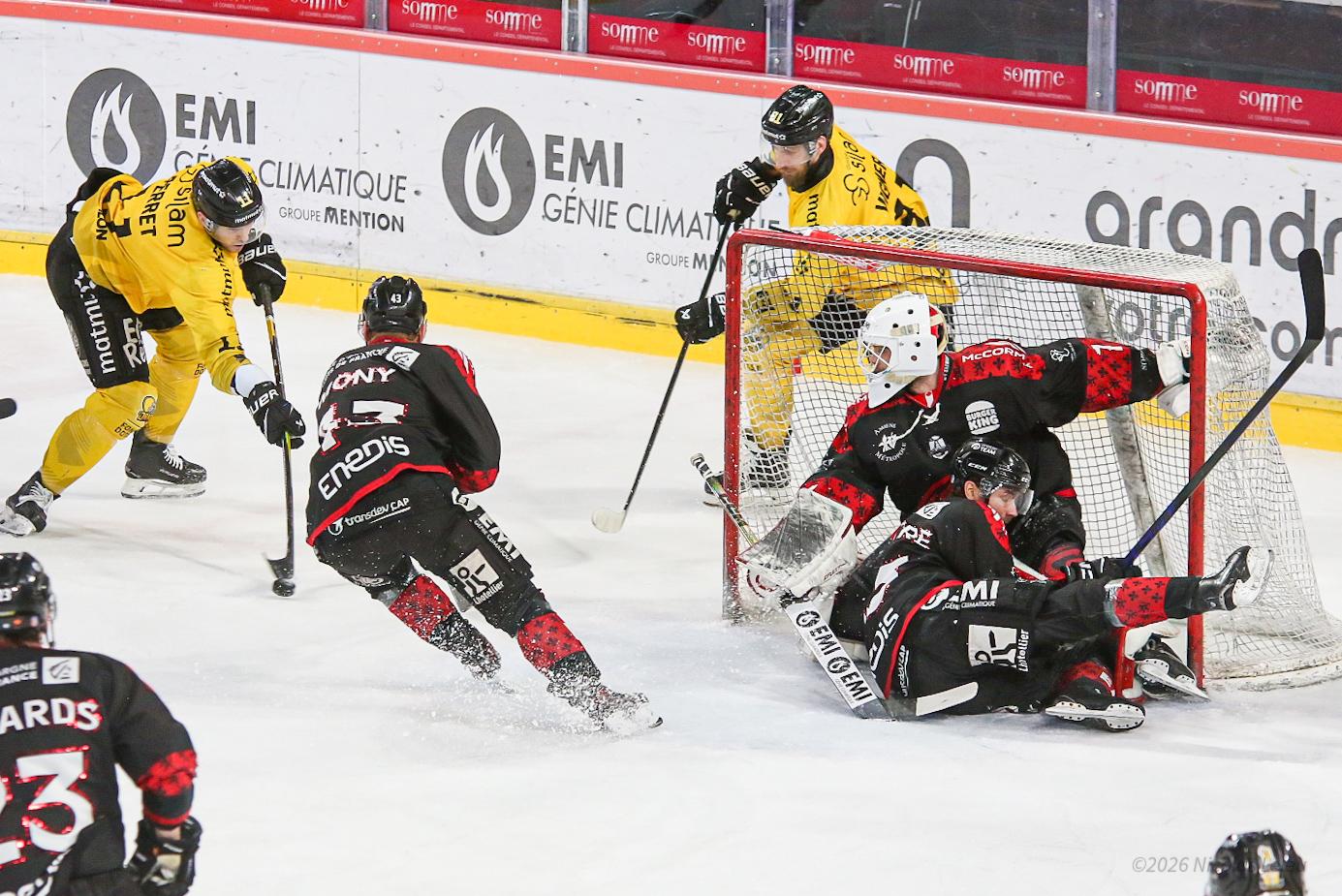 Amiens  0 - 4 Rouen