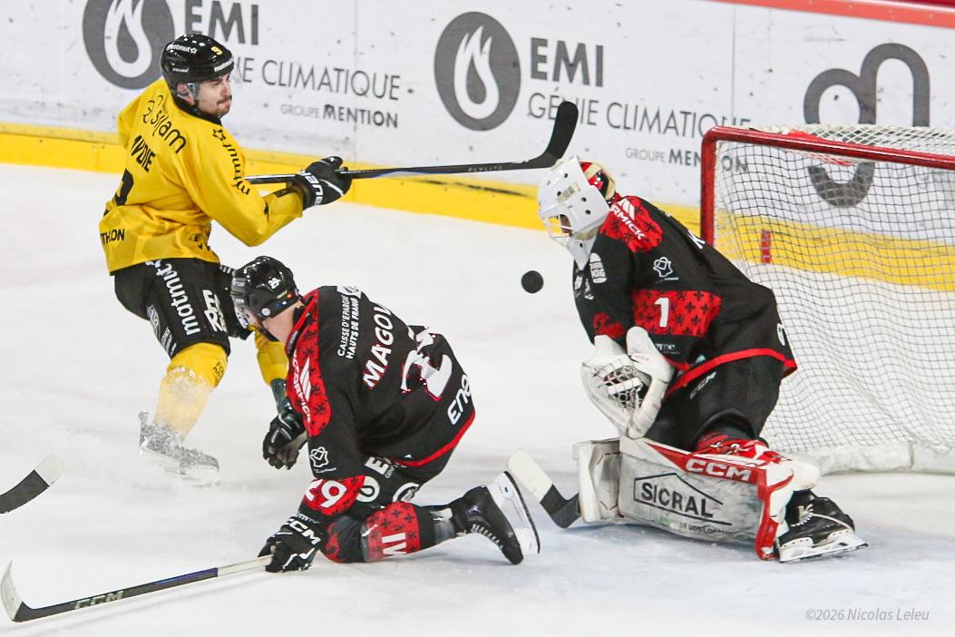 Amiens  0 - 4 Rouen