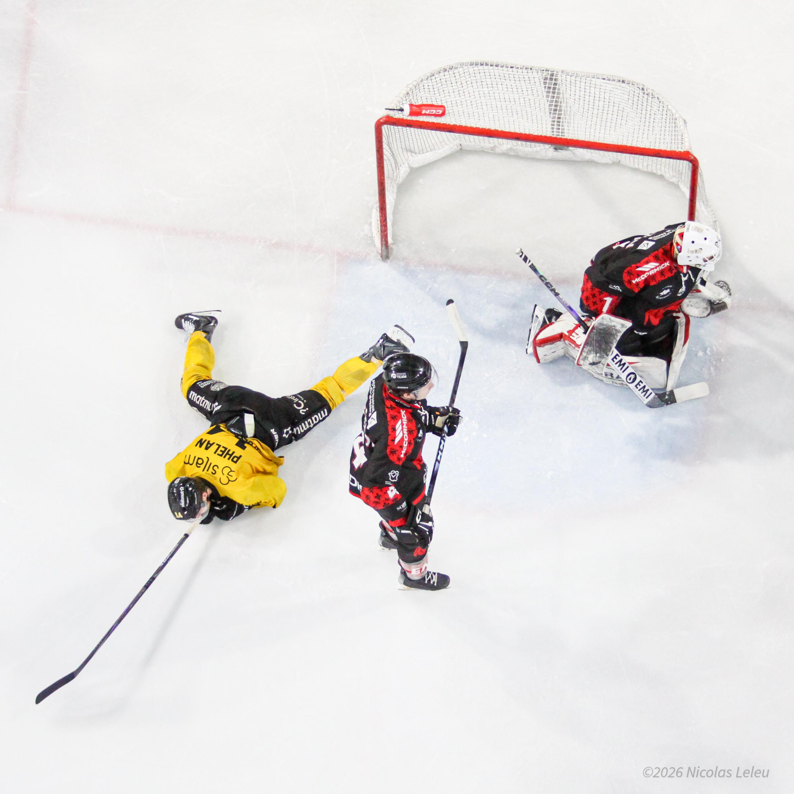 Amiens  4 - 2 Rouen