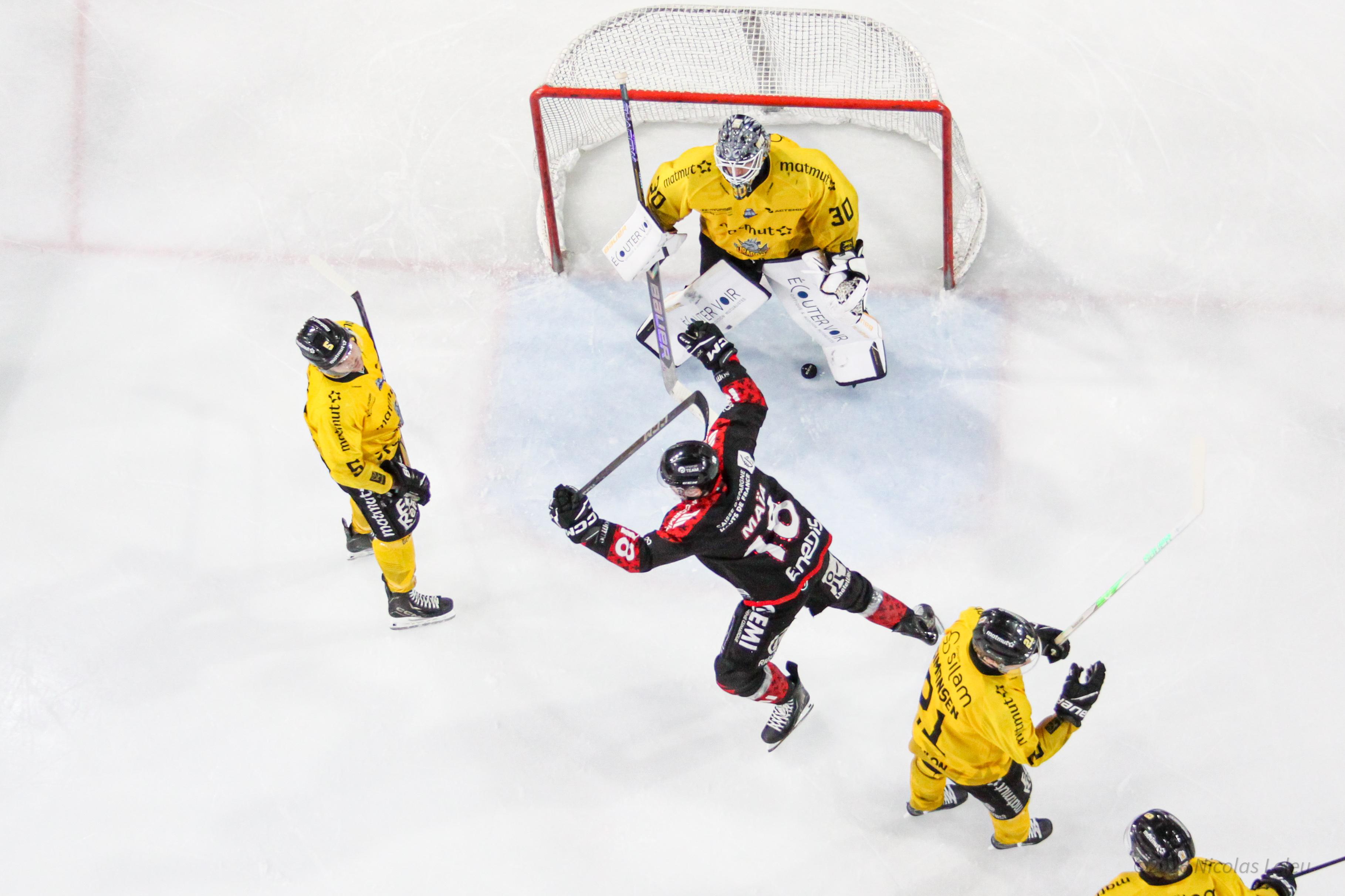 Amiens  4 - 2 Rouen