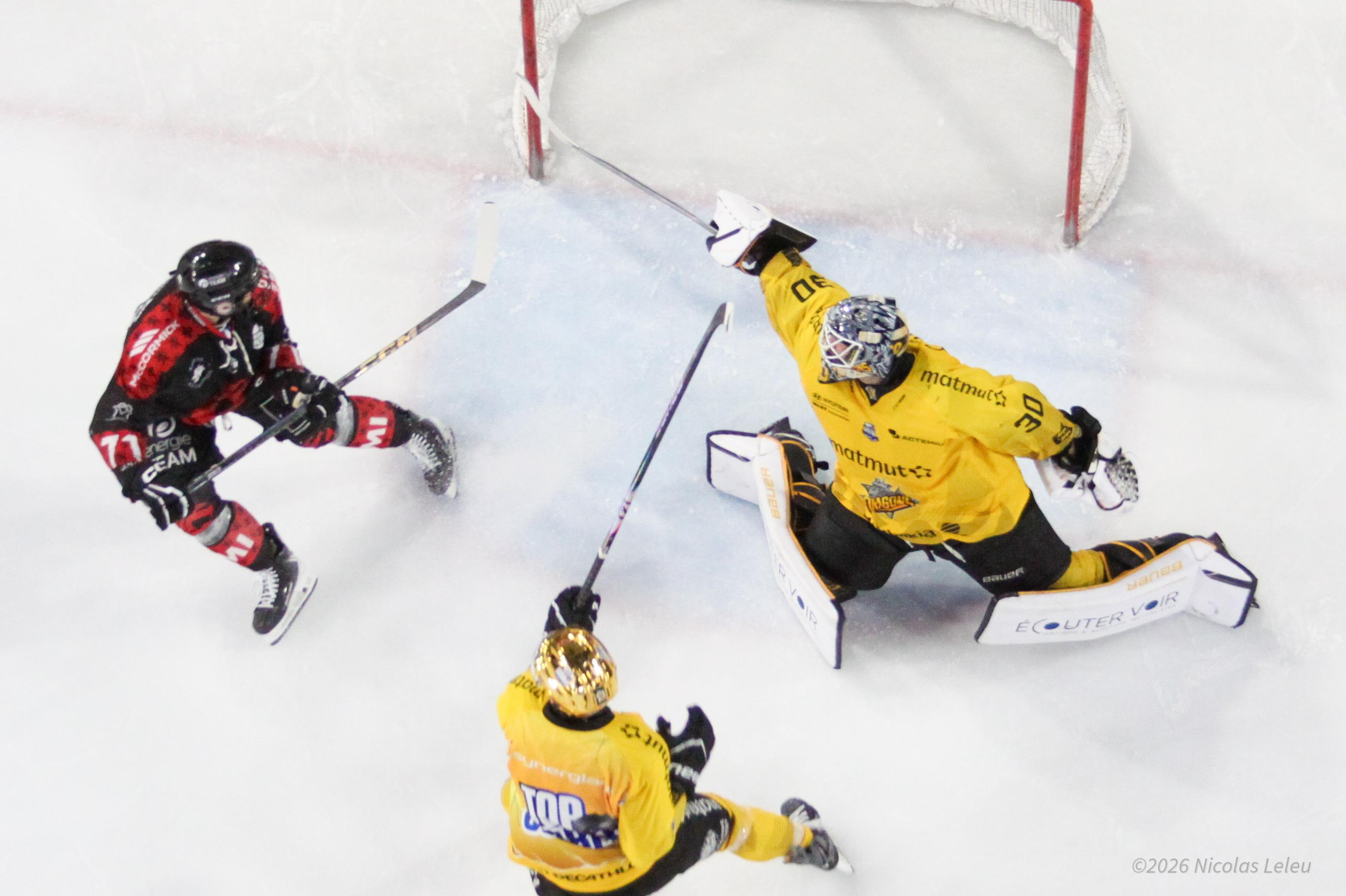Amiens  4 - 2 Rouen