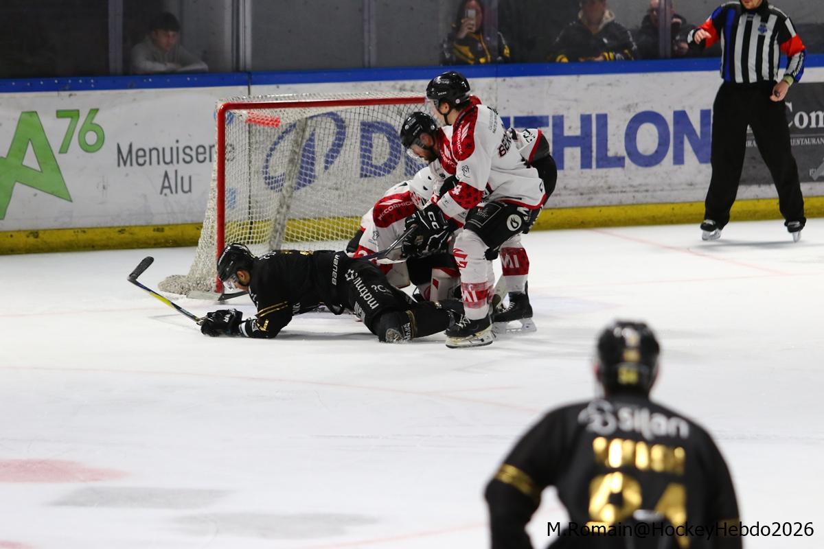 Rouen 8 - 1 Amiens 