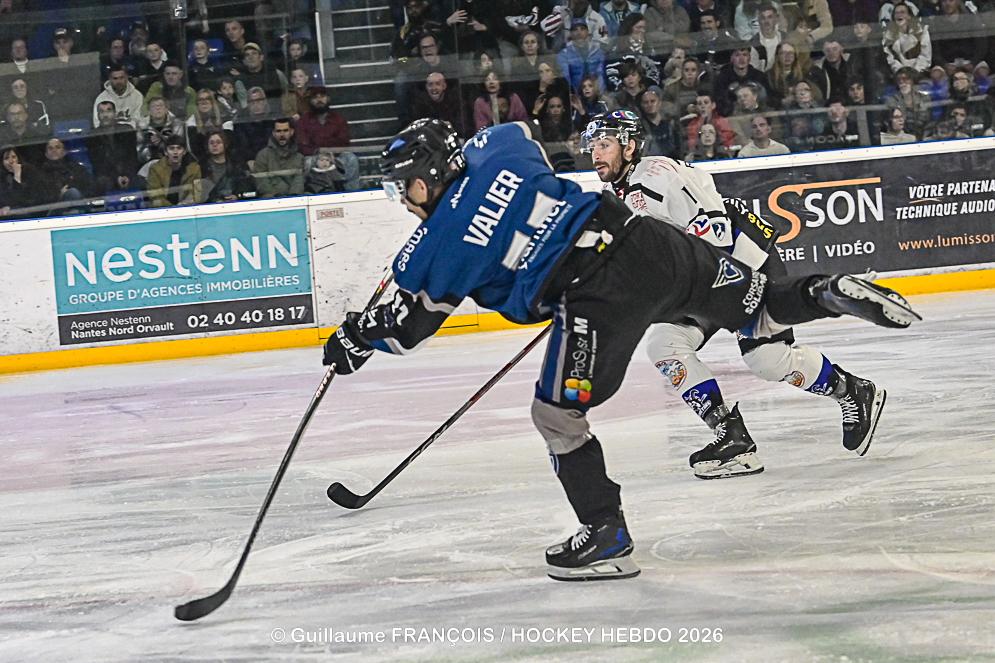 Nantes 5 - 4 Courchevel-Méribel-Pralognan