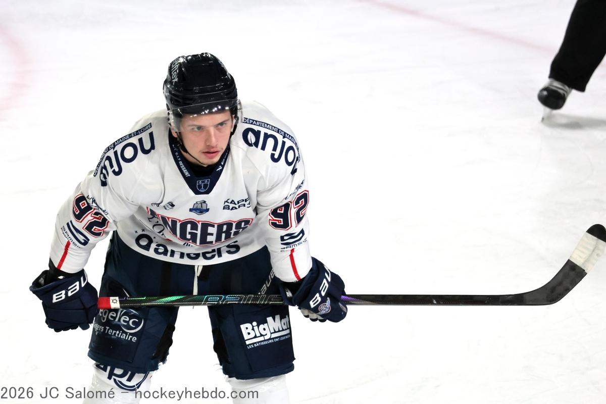 Grenoble  3 - 1 Angers 