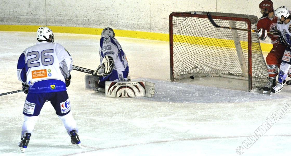 Courbevoie  3 - 5 Reims