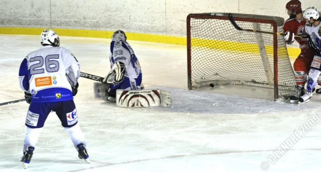 Photo hockey match Courbevoie  - Reims* le 04/12/2009