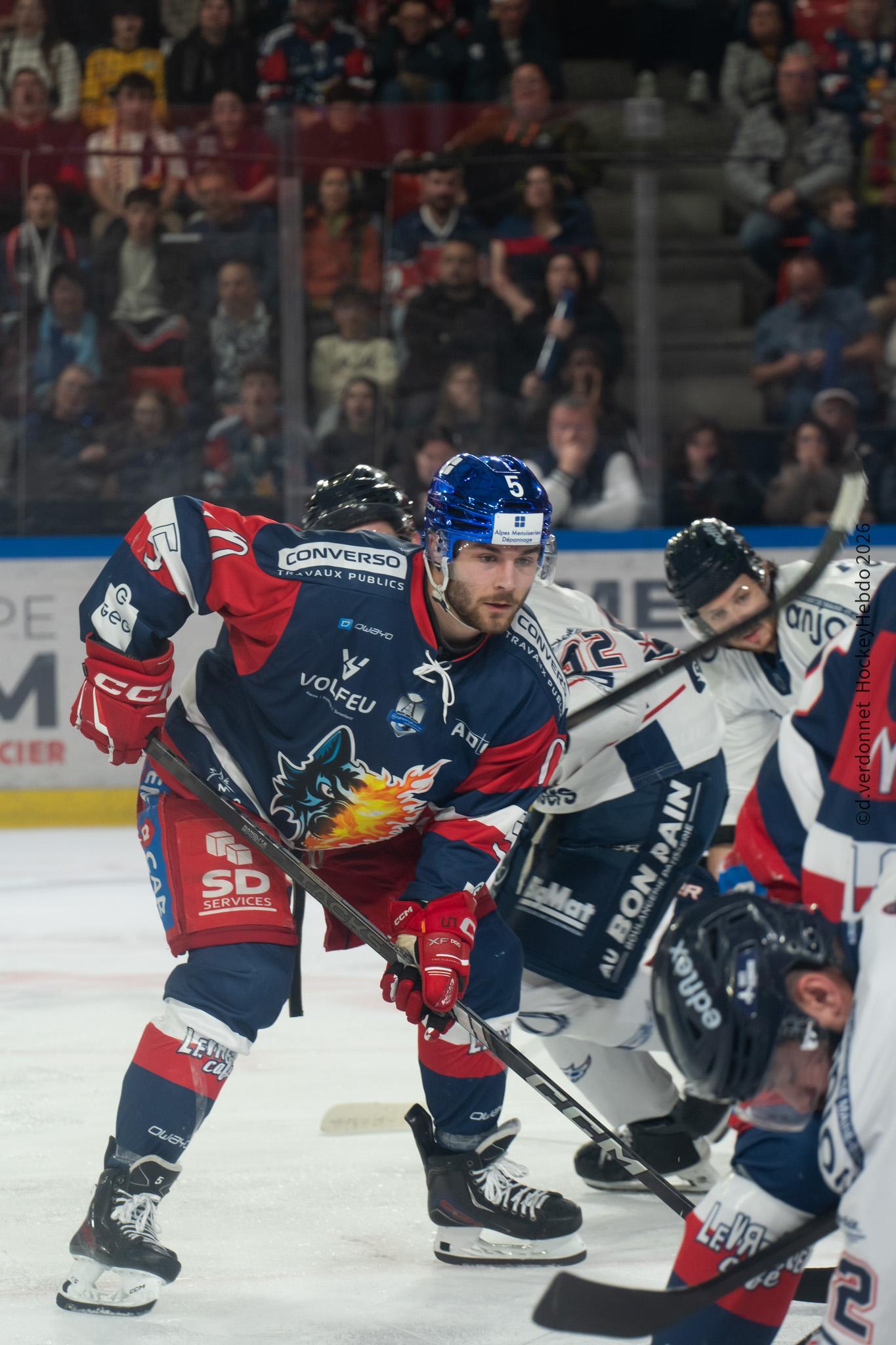 Grenoble  3 - 1 Angers 