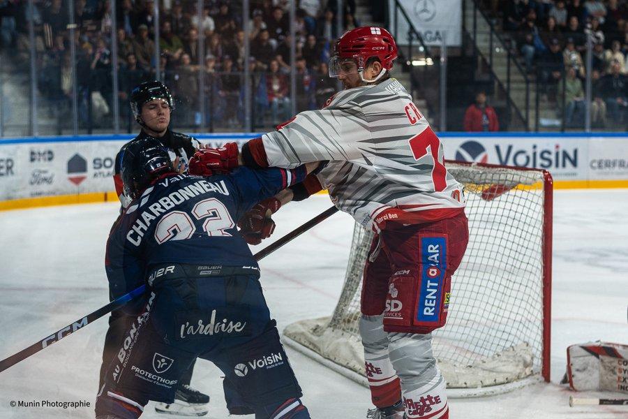 Angers  7 - 4 Grenoble 